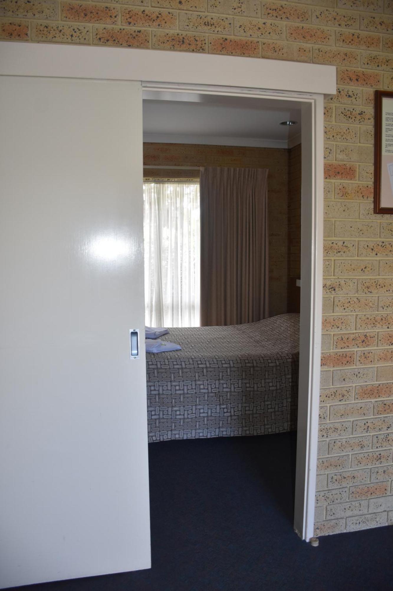 Mount Barker Valley Views Motel & Chalets, Western Australia Szoba fotó
